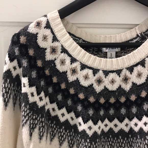 COZY WINTER SWEATER - Picture 3 of 3